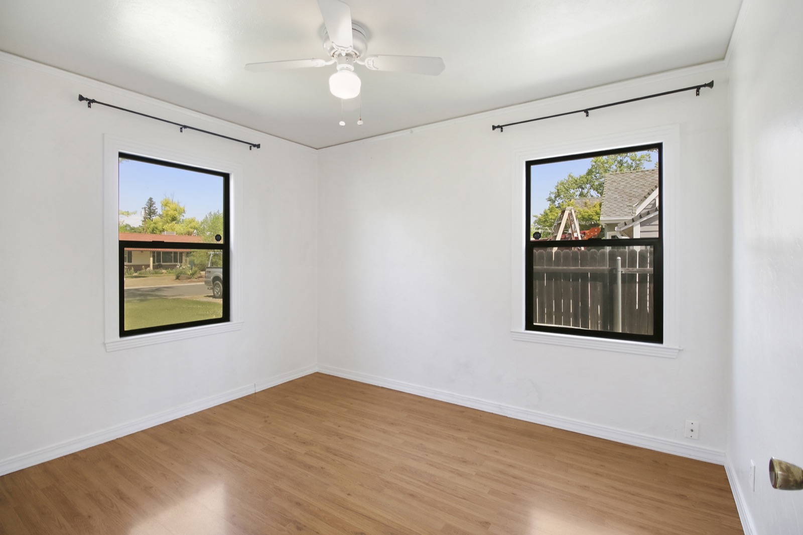 Second bedroom before staging
